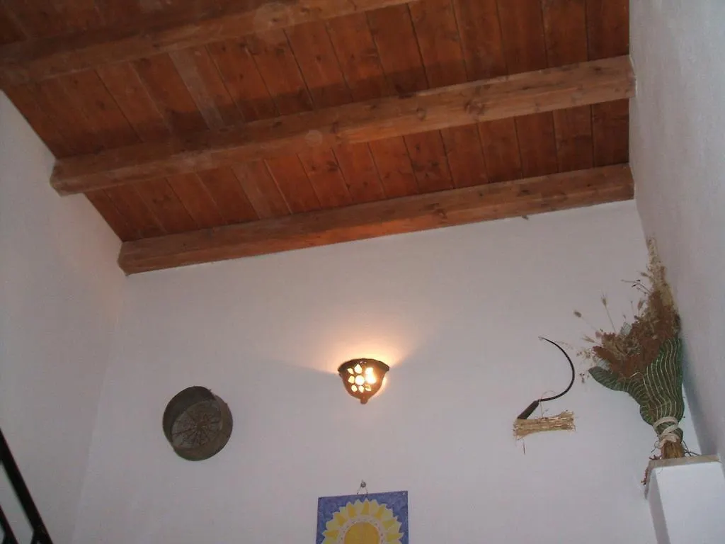 Su Ghindalu Guesthouse Guest house