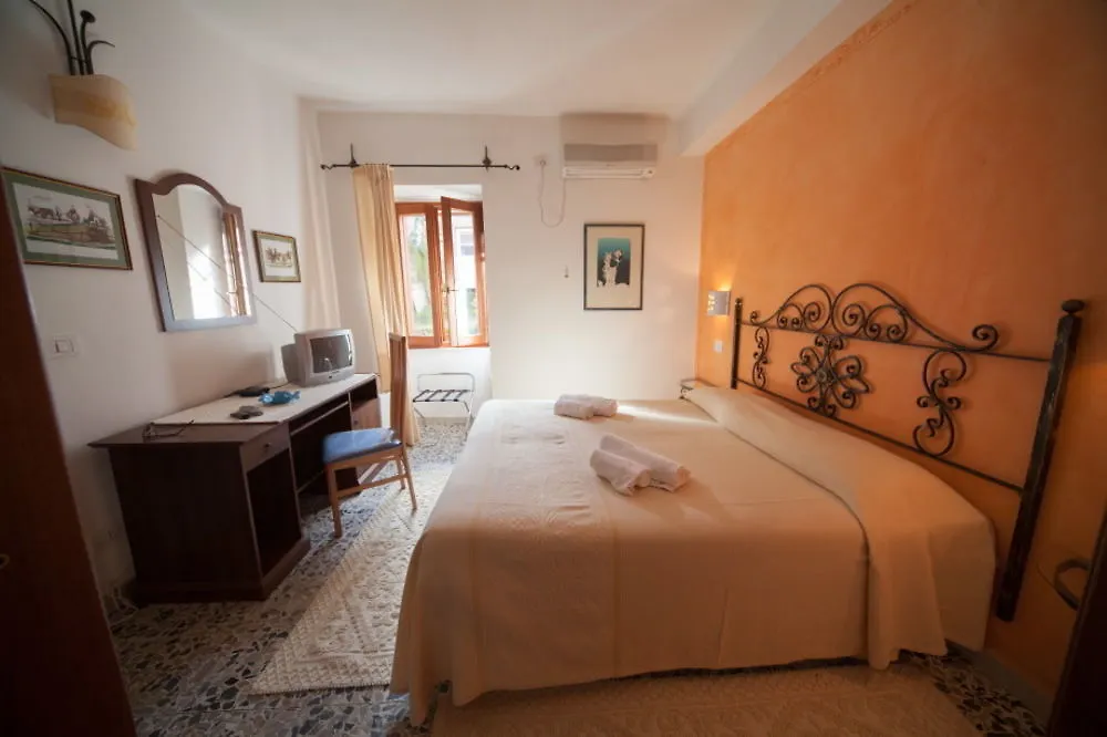 *** Pensionat Su Ghindalu Guesthouse Italien